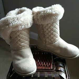 Adorable Fleeced Lined Kids Boots